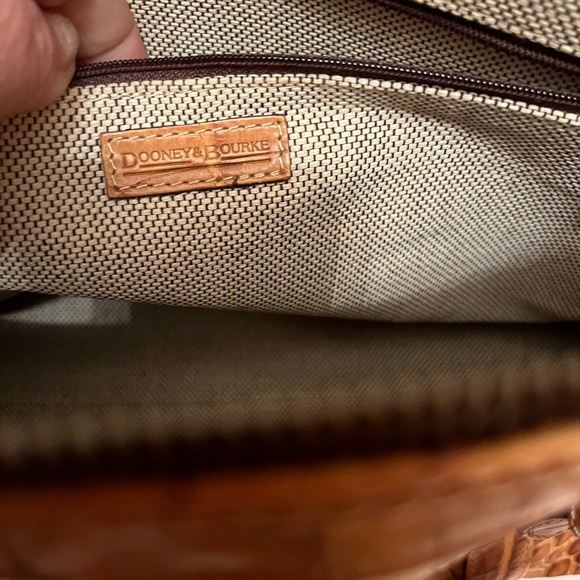 Dooney & Bourke large domed satchel Nile - Picture 7 of 10